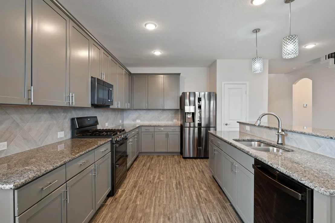 Photo of 6122 Genova PL