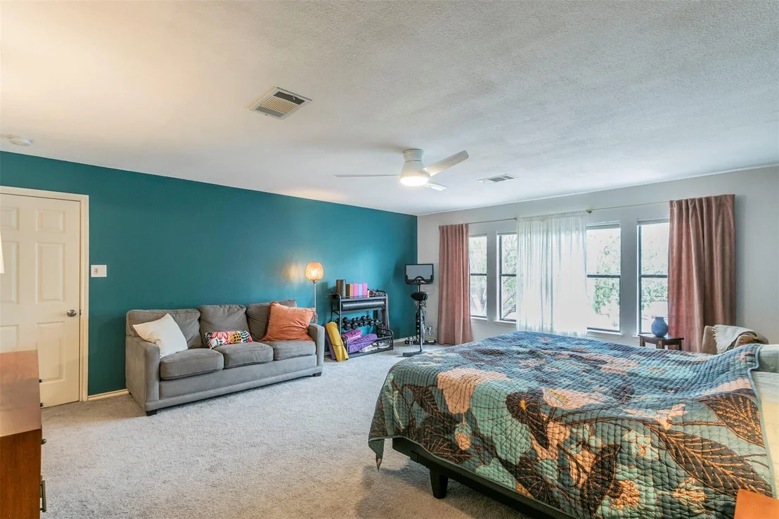 Photo of 4315 Triboro TRL