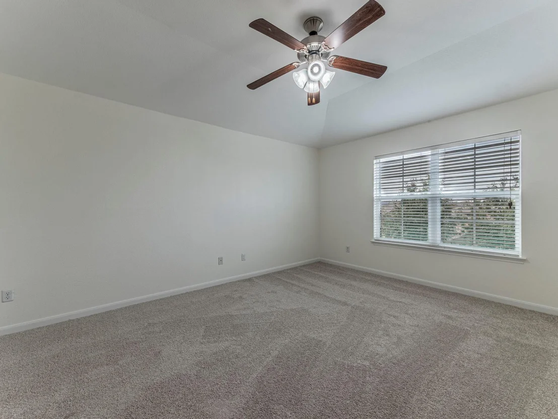 Photo of 317 Ames CV