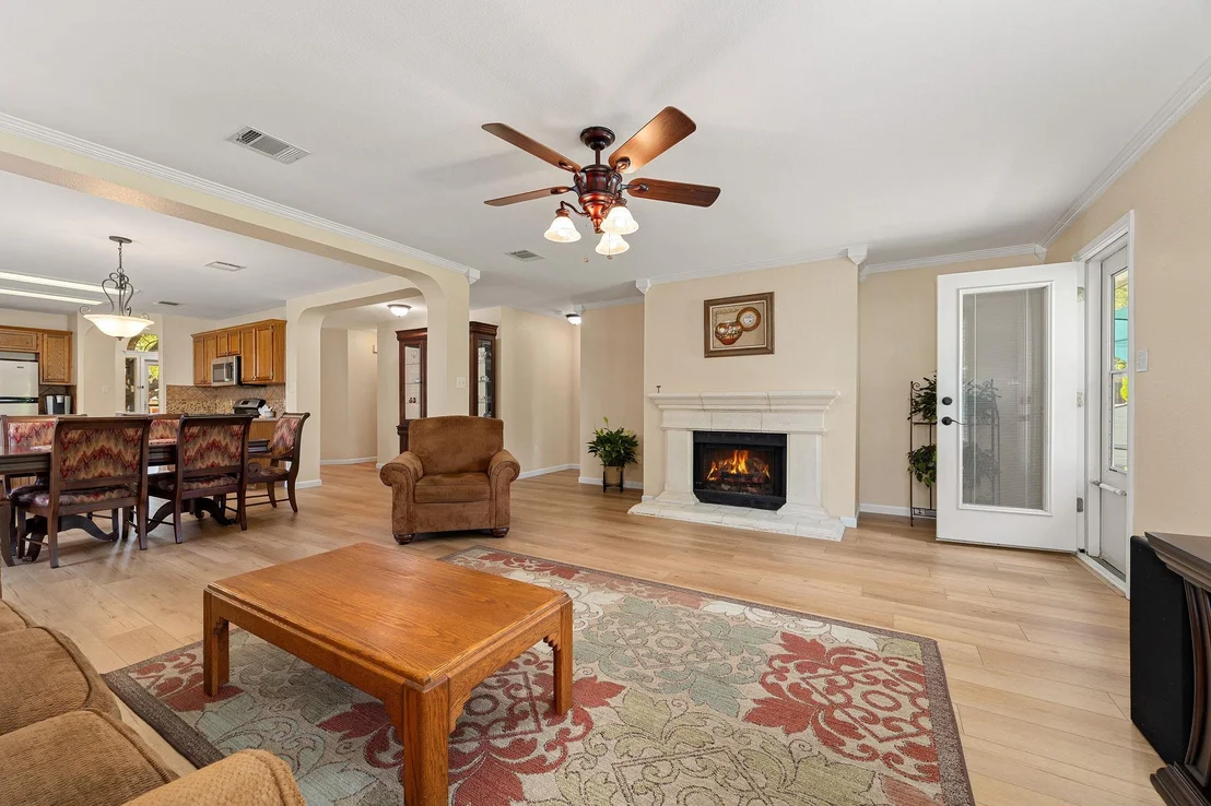 Photo of 1210 Rice Ave