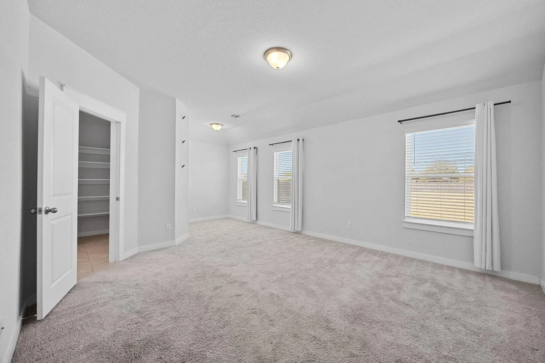 Photo of 506 Hendelson LN