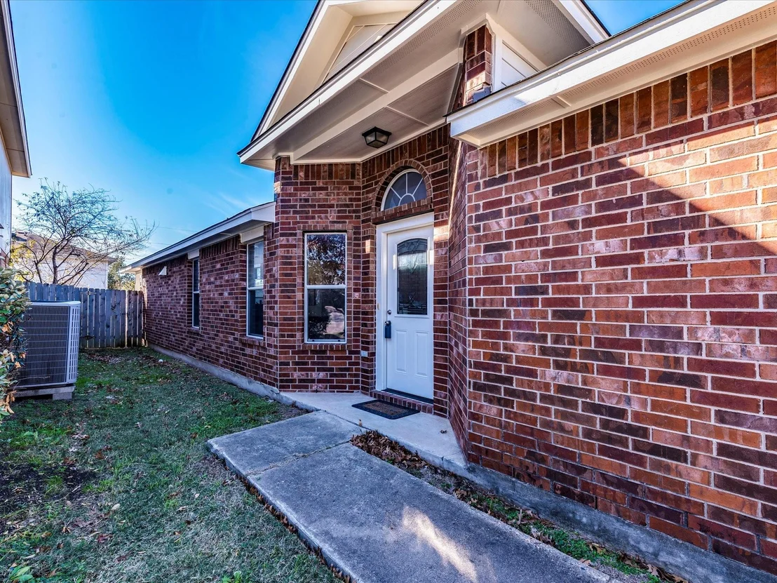Photo of 12905 Thomas Jefferson ST