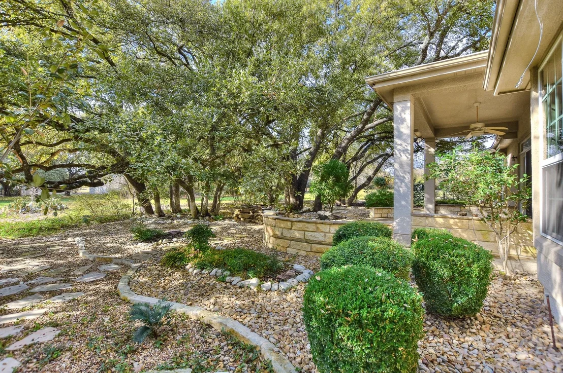 Photo of 103 Blanco CV
