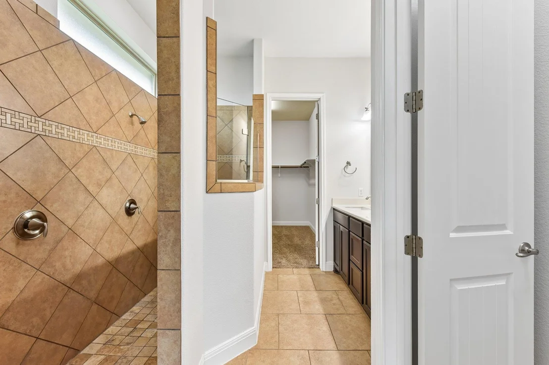 Photo of 266 Willow Walk CV