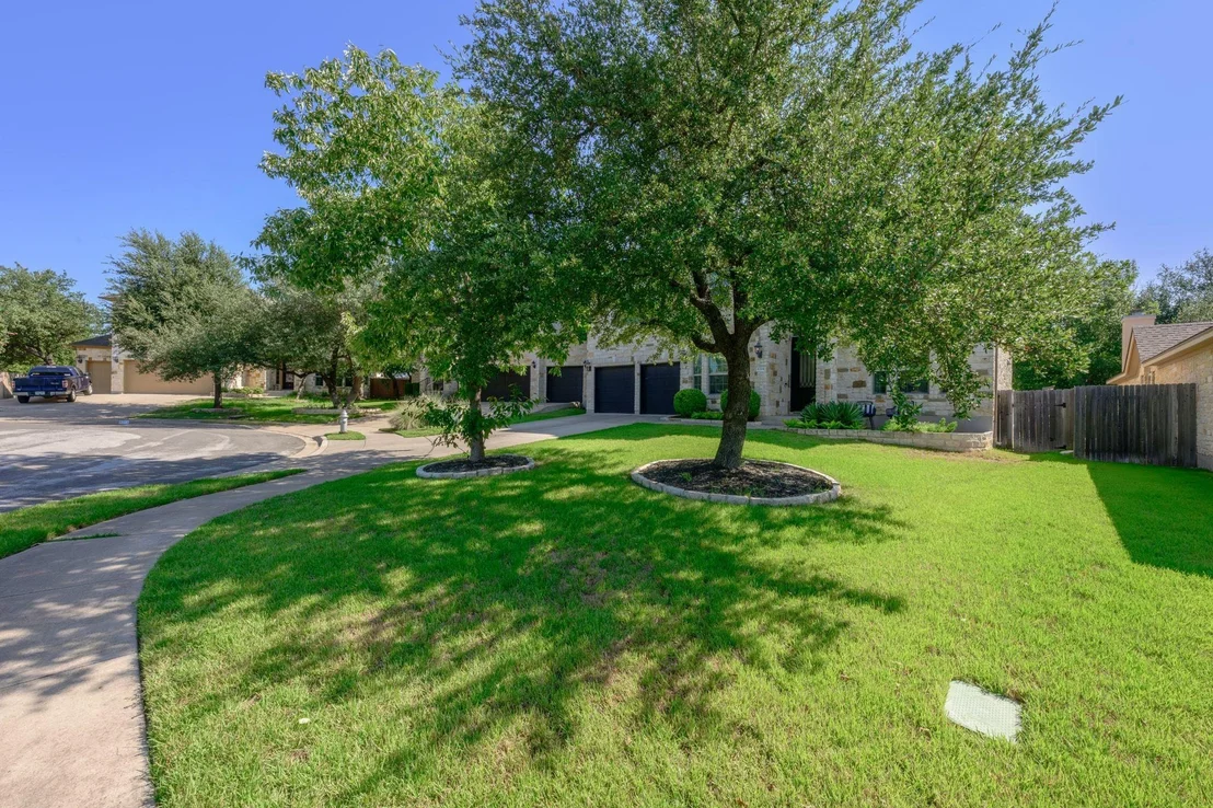 Photo of 8204 Via Verde DR