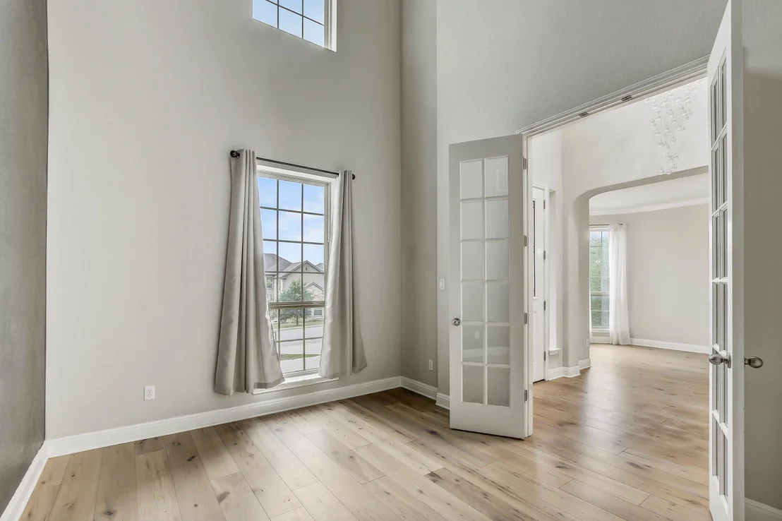 Photo of 7840 Aria LOOP