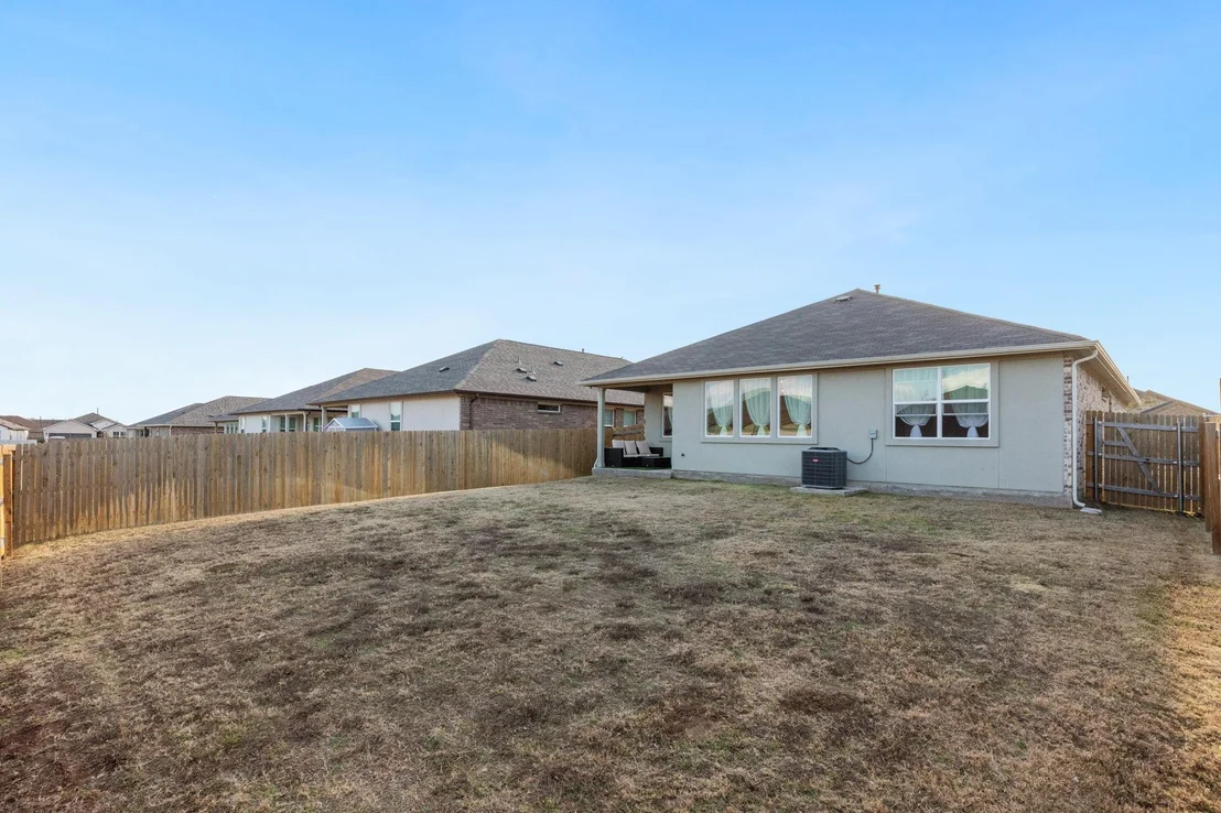 Photo of 205 Charles TRL