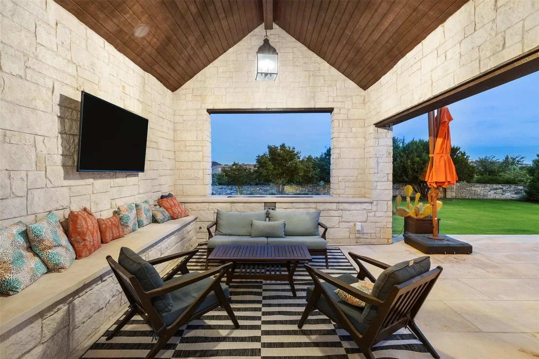 Photo of 599 Vendemmia BND