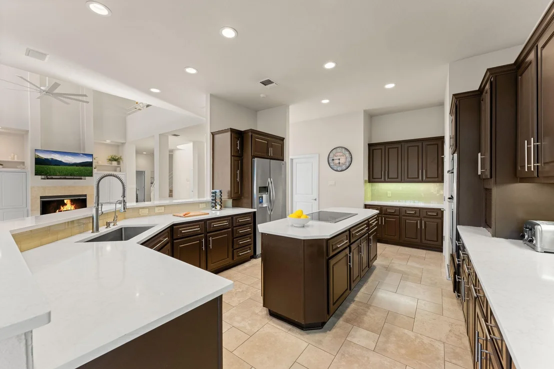 Photo of 15747 Booth CIR