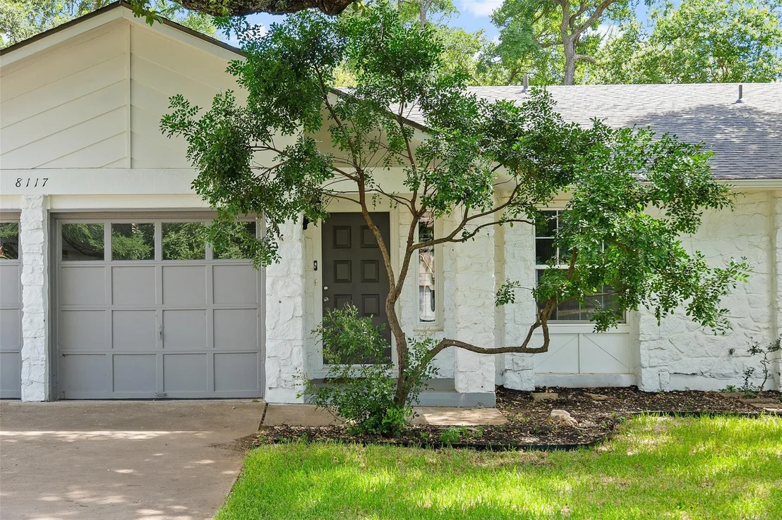 Photo of 8117 Pilgrims PL