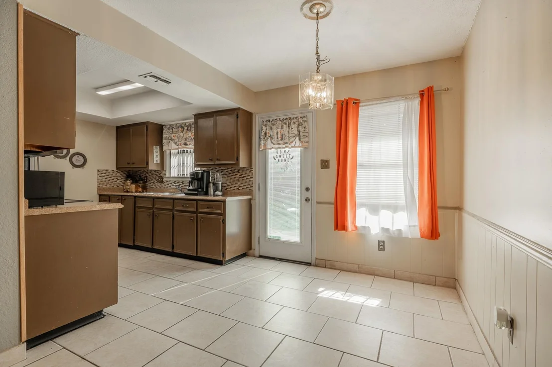 Photo of 1713 Parkside CIR