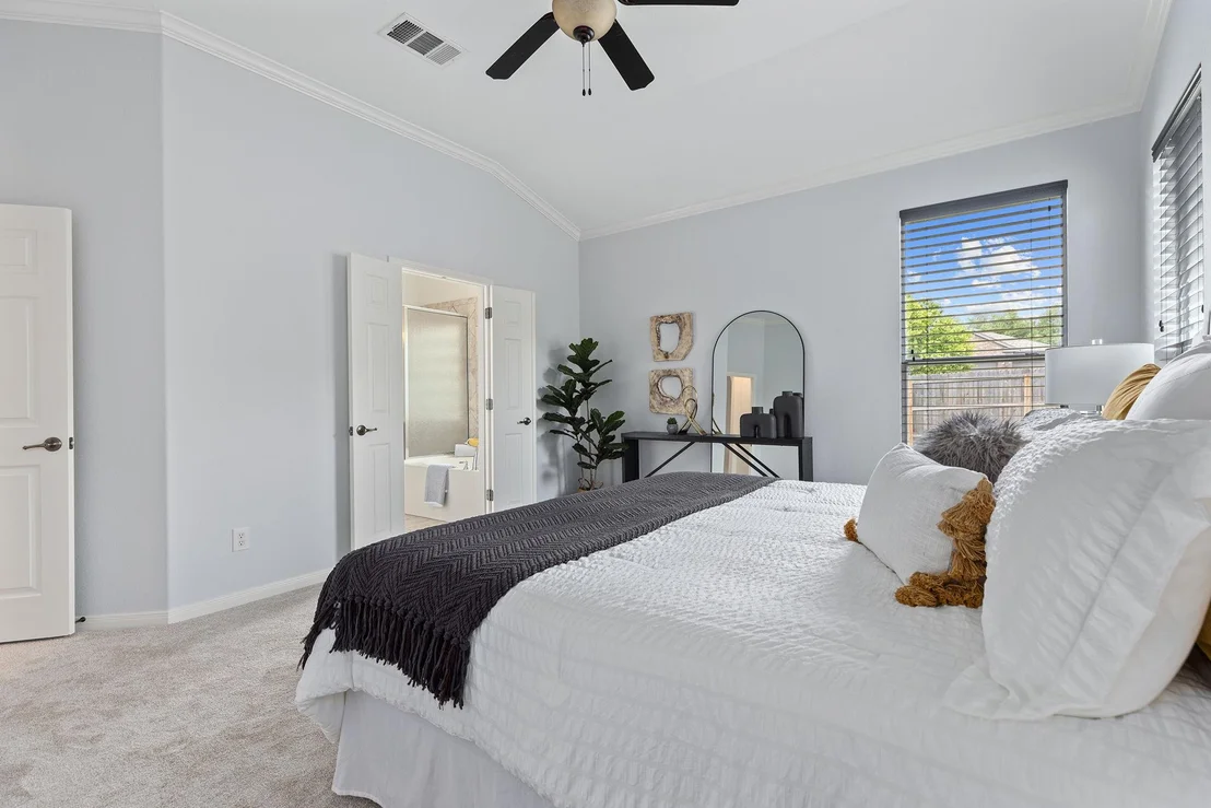 Photo of 2129 Aaron Ross WAY