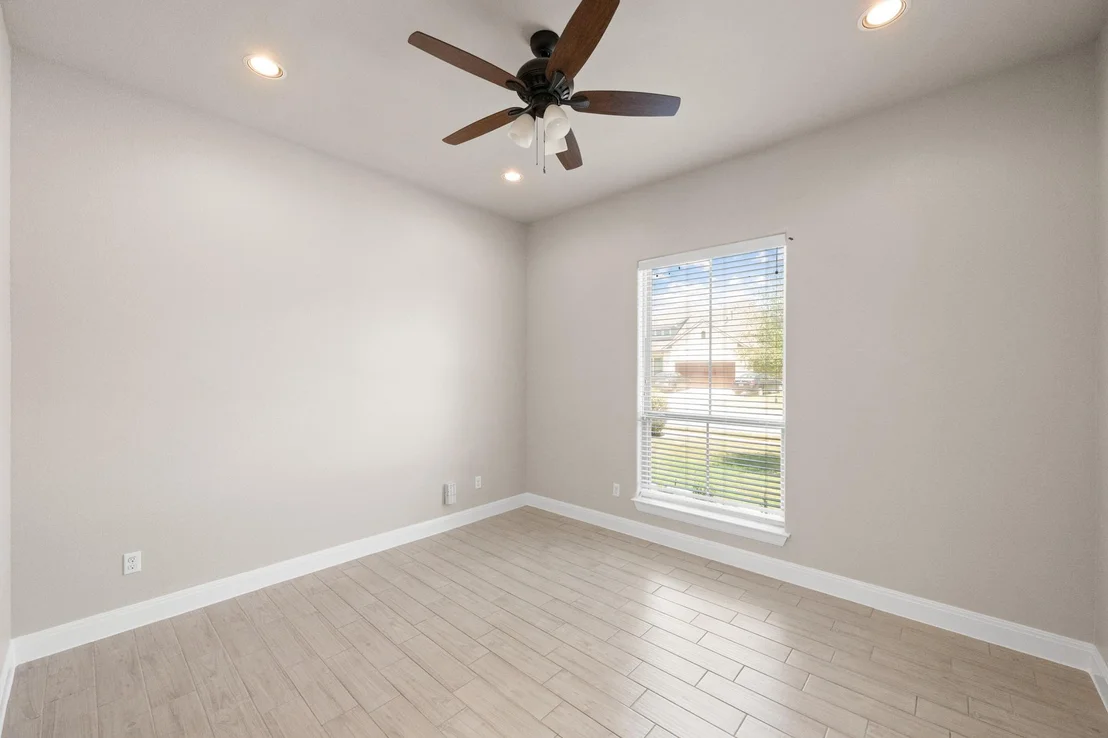 Photo of 4152 Haight ST