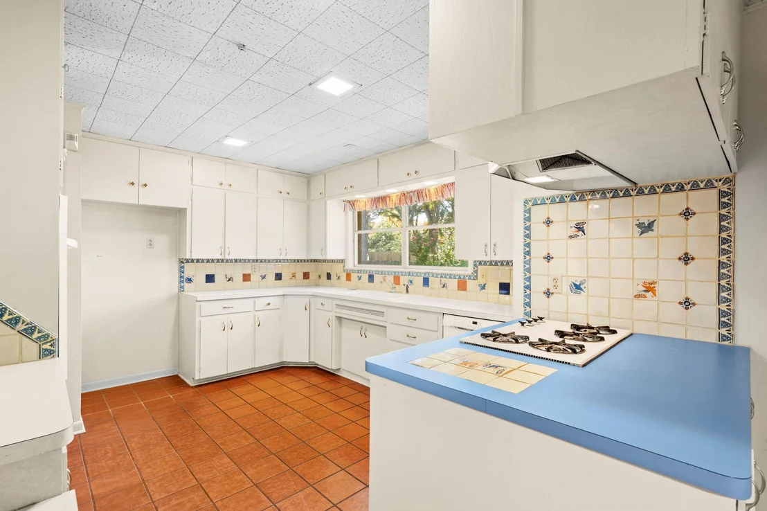 Photo of 3101 El Camino DR