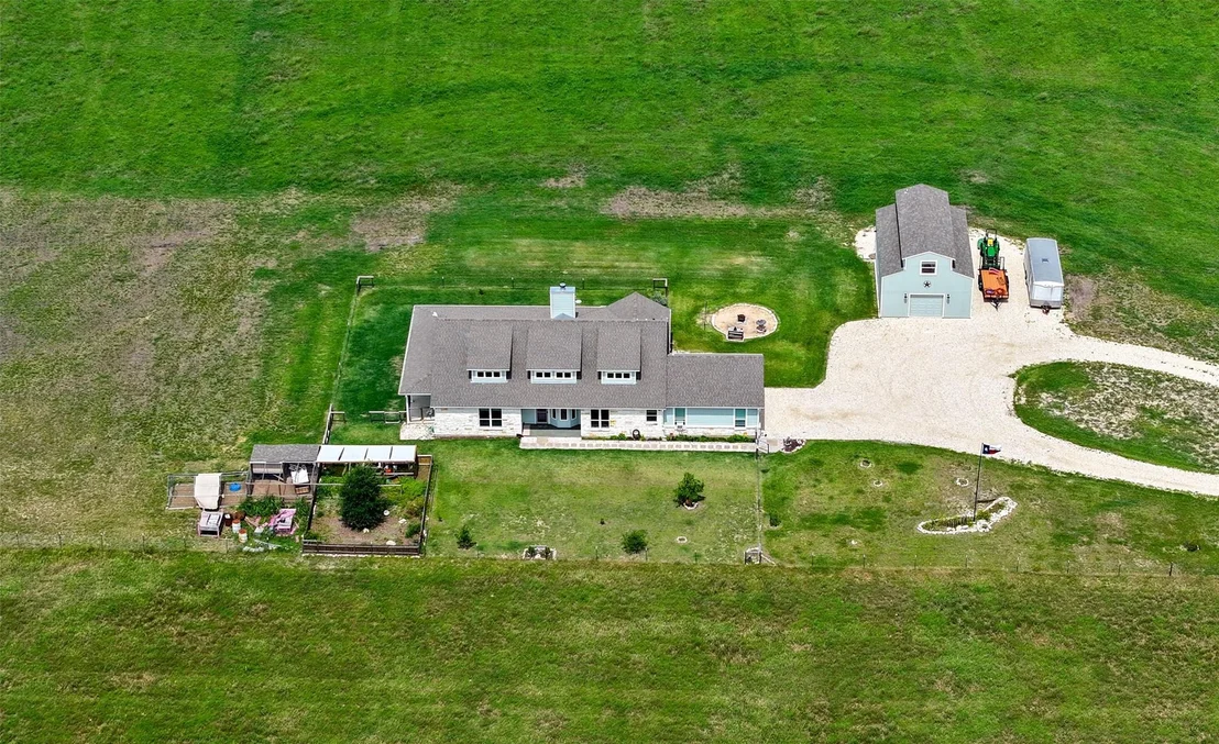 Photo of 563 County Road 331