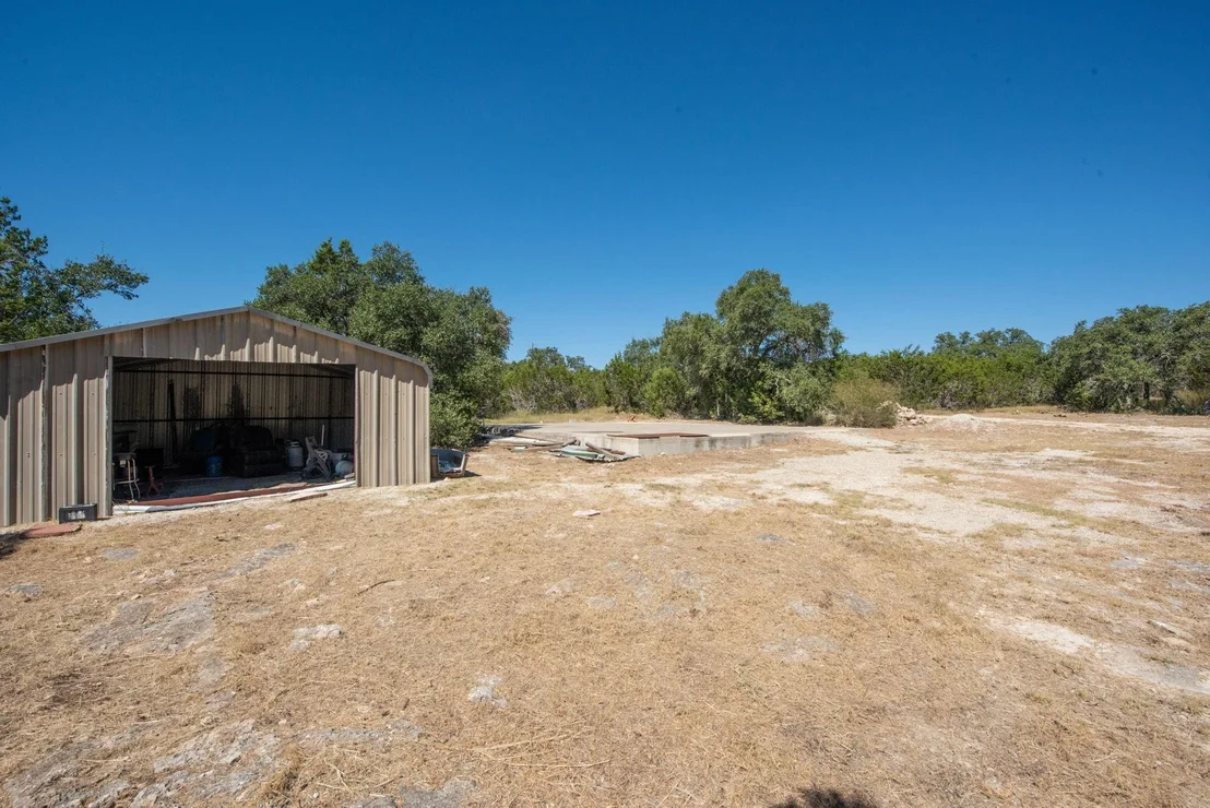 Photo of 840 Forest View DR
