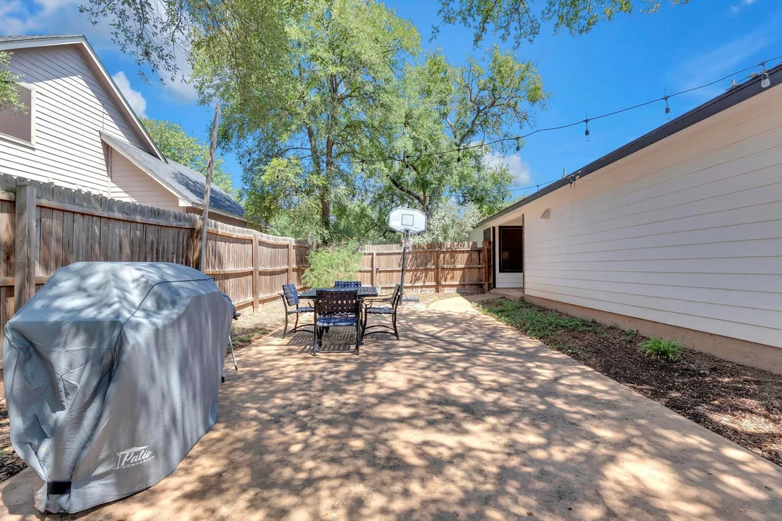 Photo of 2005 Ridge View DR