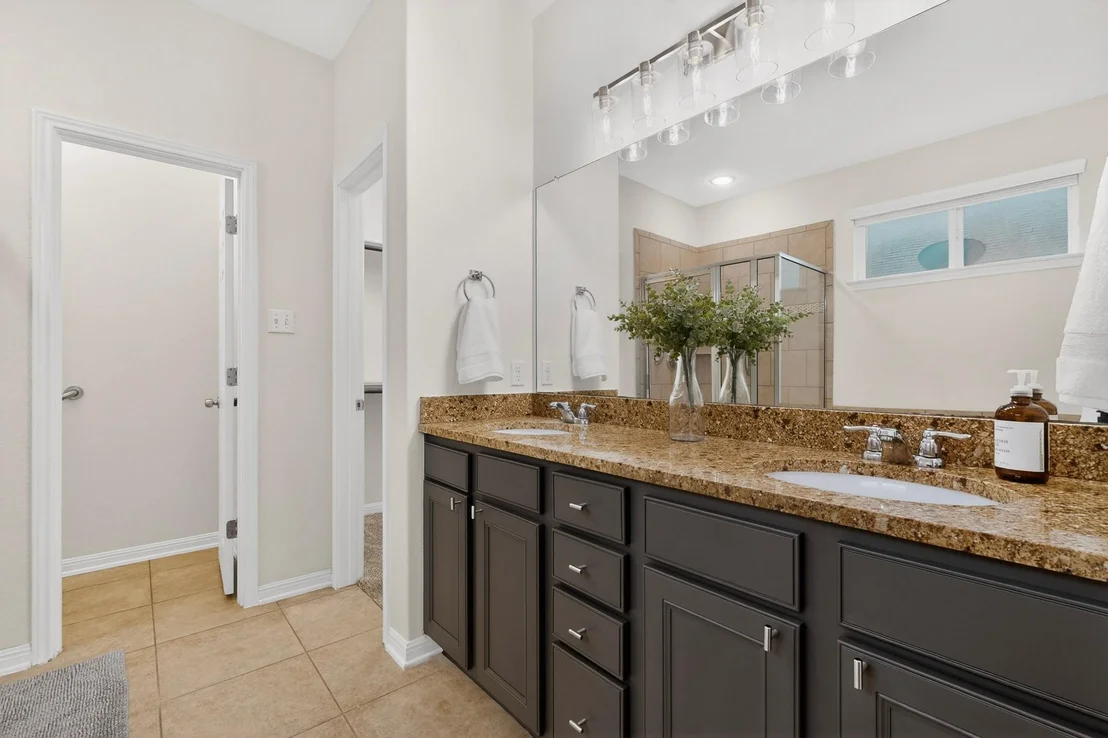 Photo of 1510 Coldwater HOLW