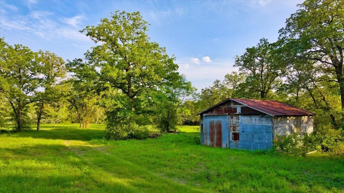 Photo of 2095 County Road 442