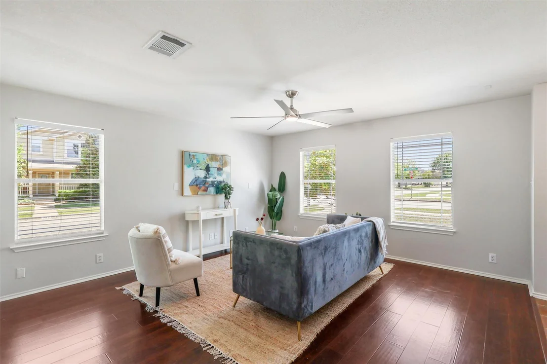 Photo of 600 Gabriel Mills DR