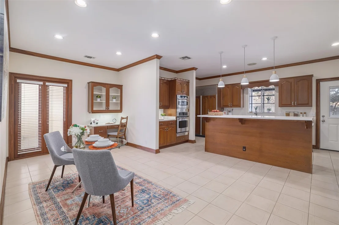 Photo of 5700 Greenledge CV