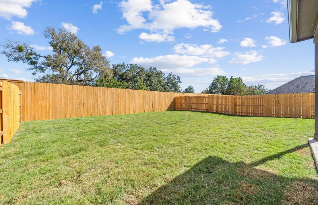 Photo of 125 Adlai Ave