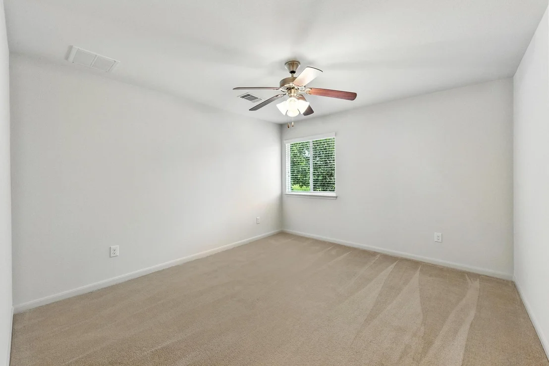Photo of 2215 Stonehaven