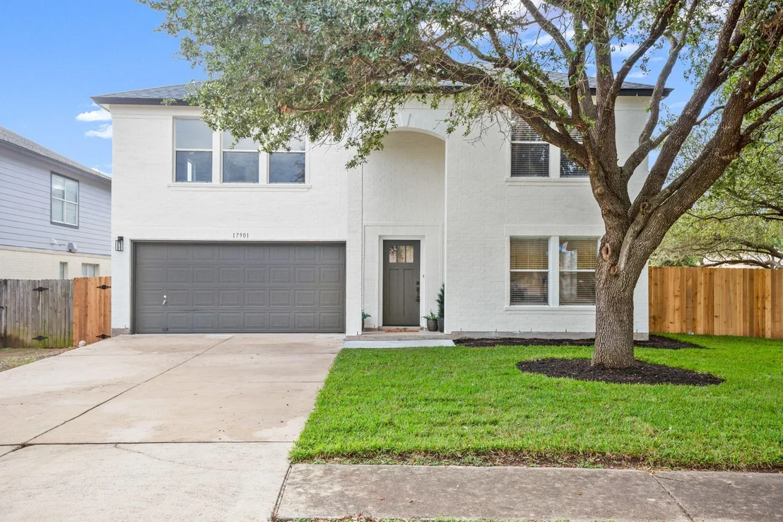 Photo of 17901 Narsitin LN