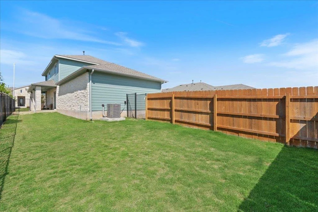 Photo of 9015 Looksee LN