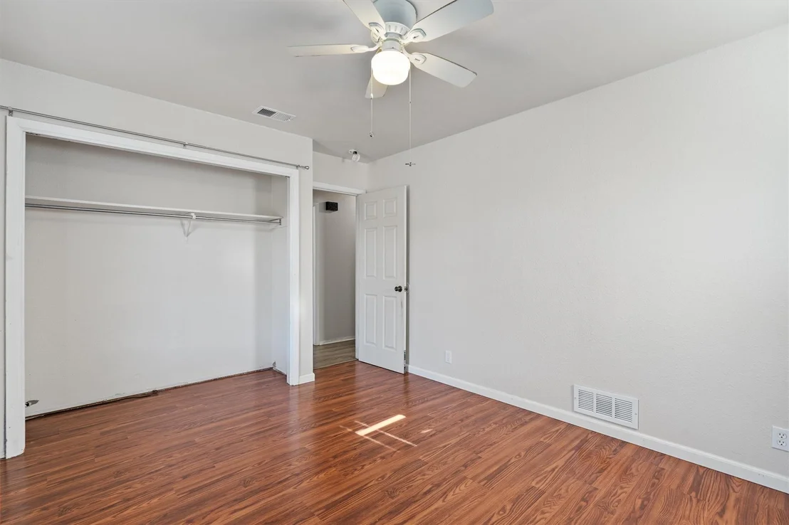 Photo of 702 Garden Villa CIR
