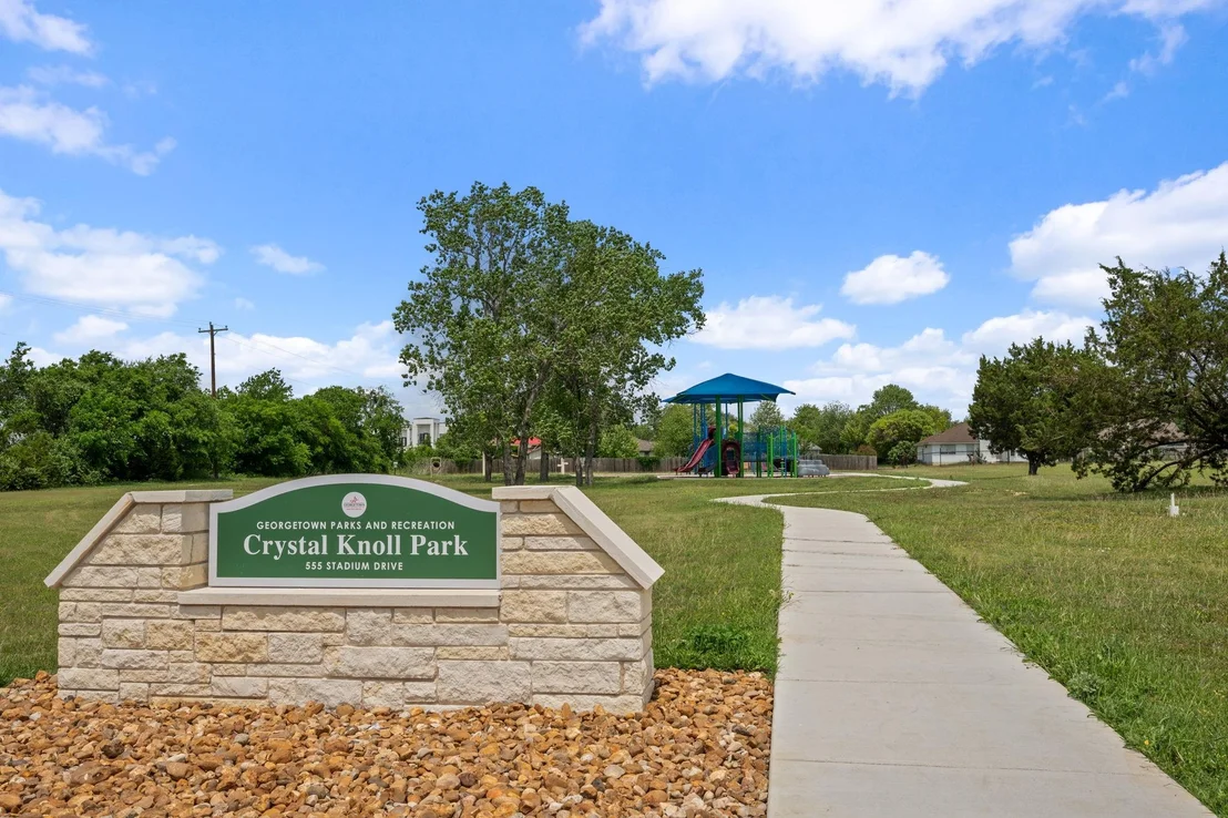 Photo of 206 Evergreen CIR