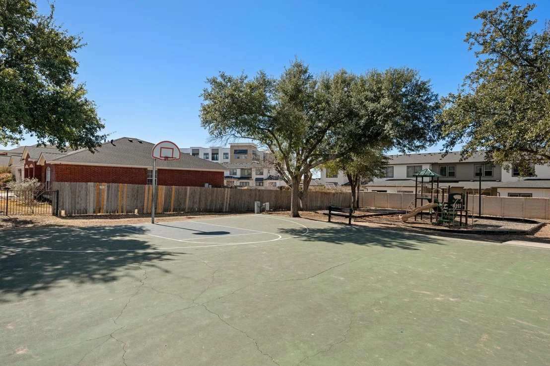 Photo of 1402 Quicksilver CIR