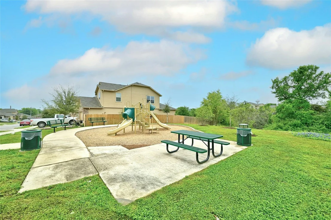 Photo of 6301 Wideleaf DR