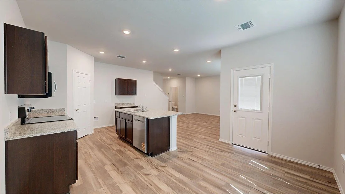 Photo of 421 Hector LOOP