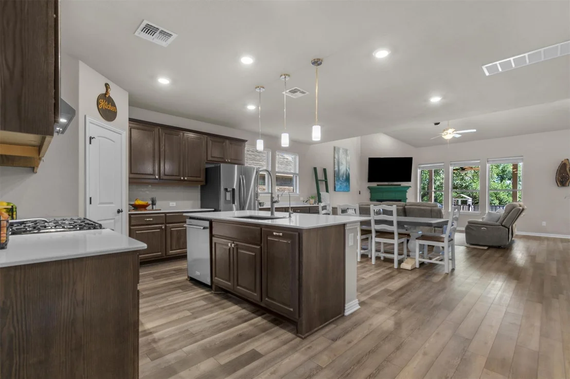Photo of 160 Palmillas DR