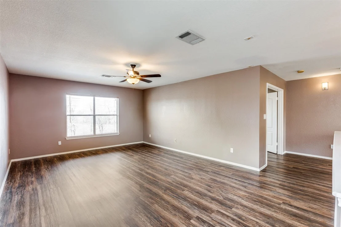 Photo of 18120 Gantry DR