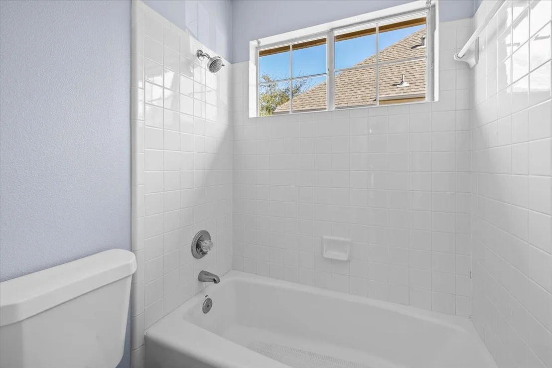 Photo of 10912 Chestnut Ridge RD