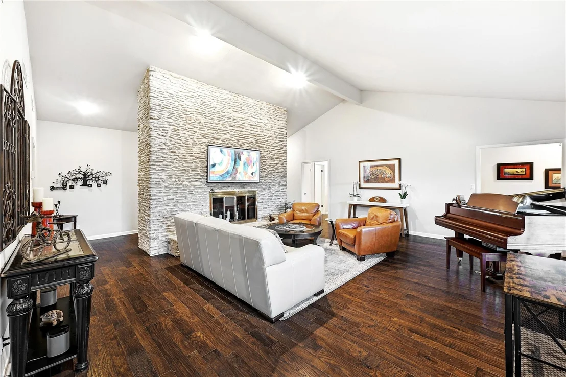 Photo of 105 Melody ST