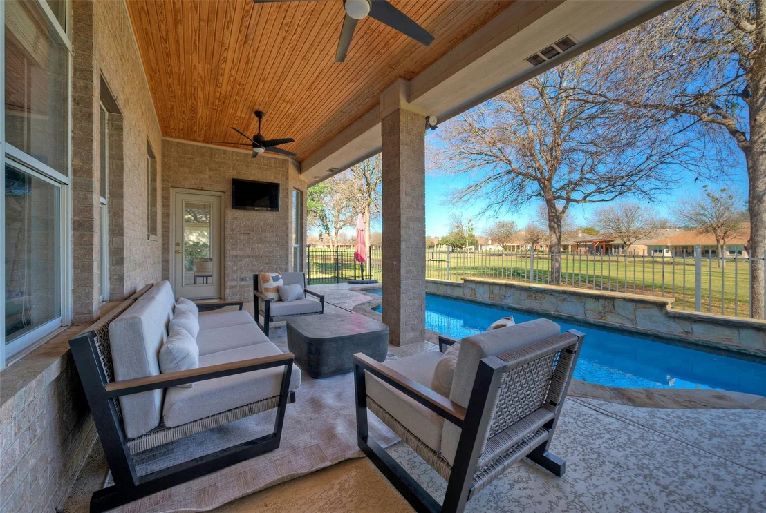 Photo of 10833 Olympia Fields LOOP