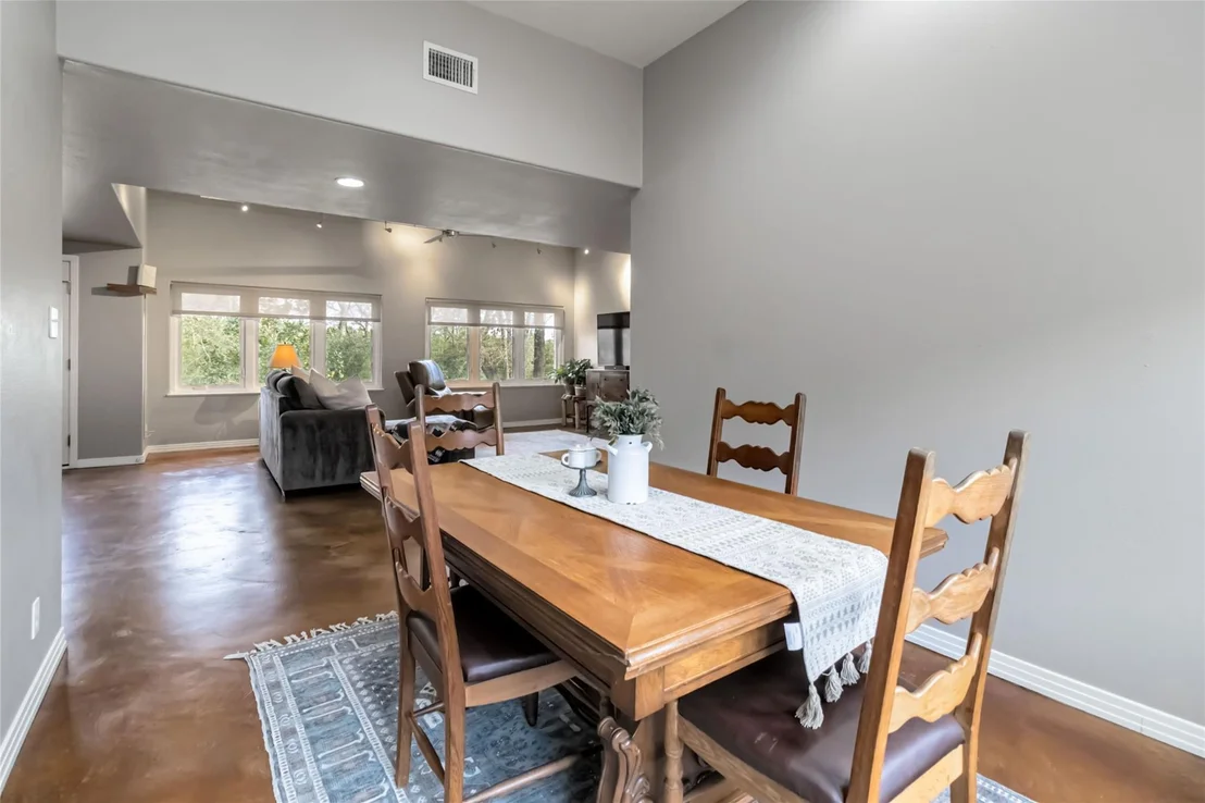 Photo of 172 William Higgins DR
