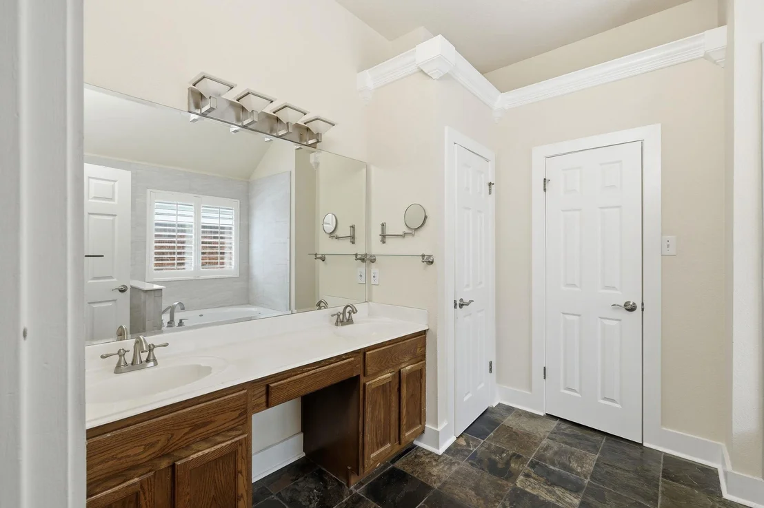 Photo of 3716 Norman LOOP