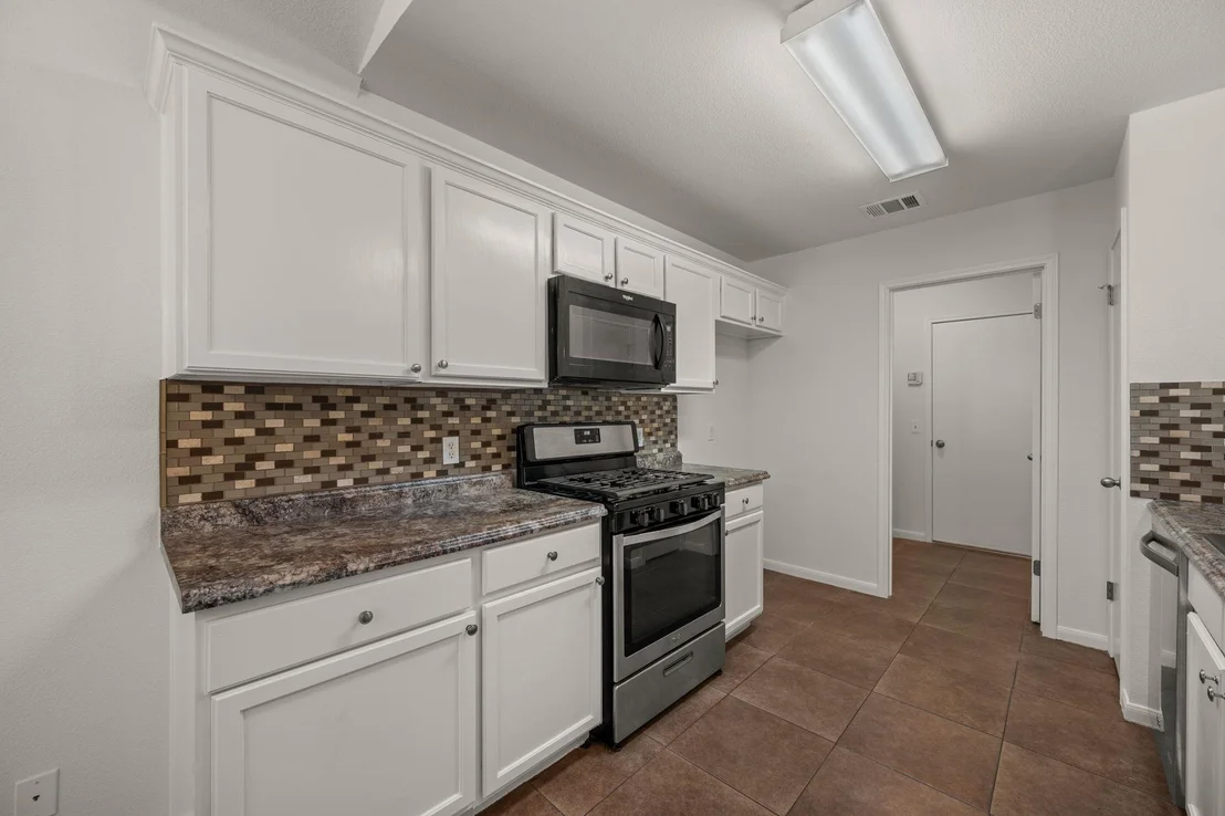 Photo of 124 Azalea DR