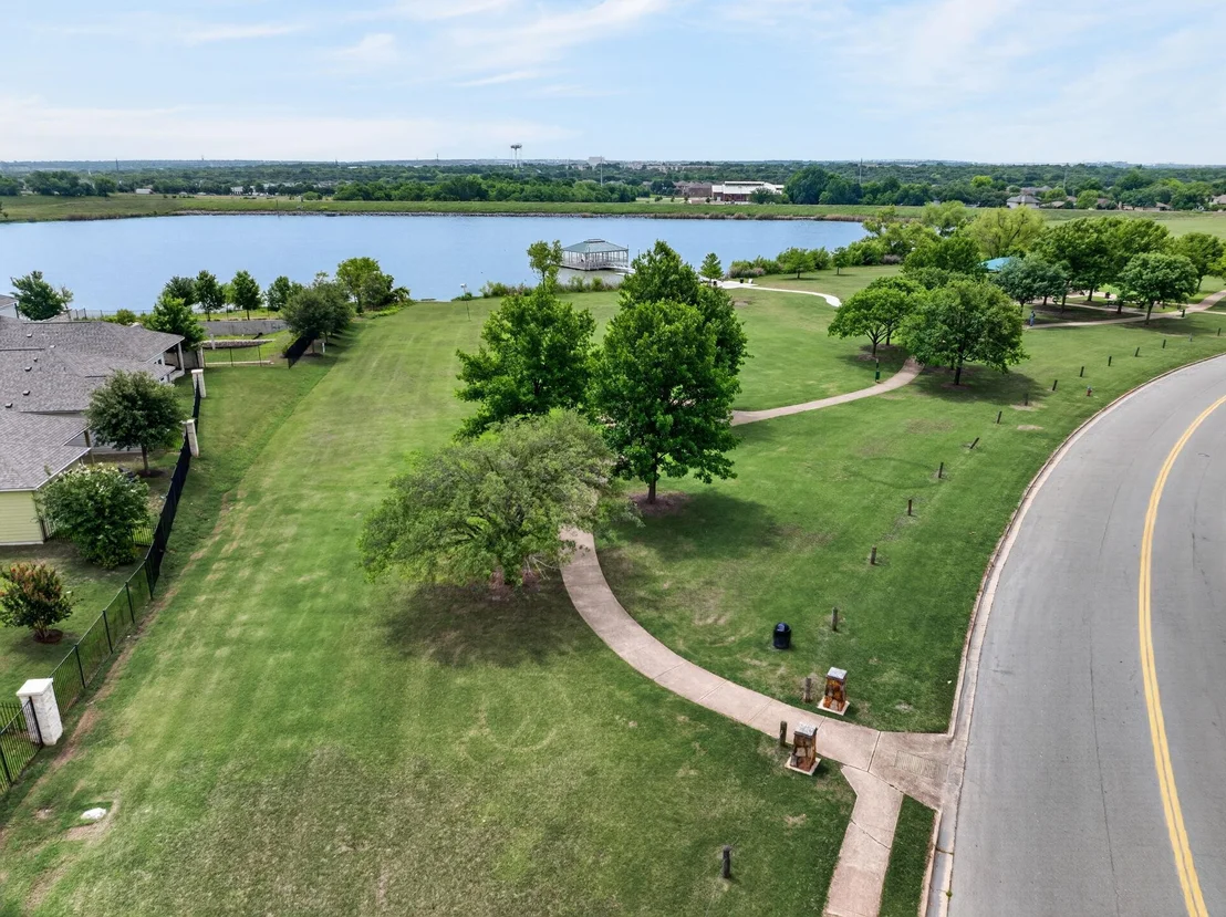Photo of 3101 Settlement DR