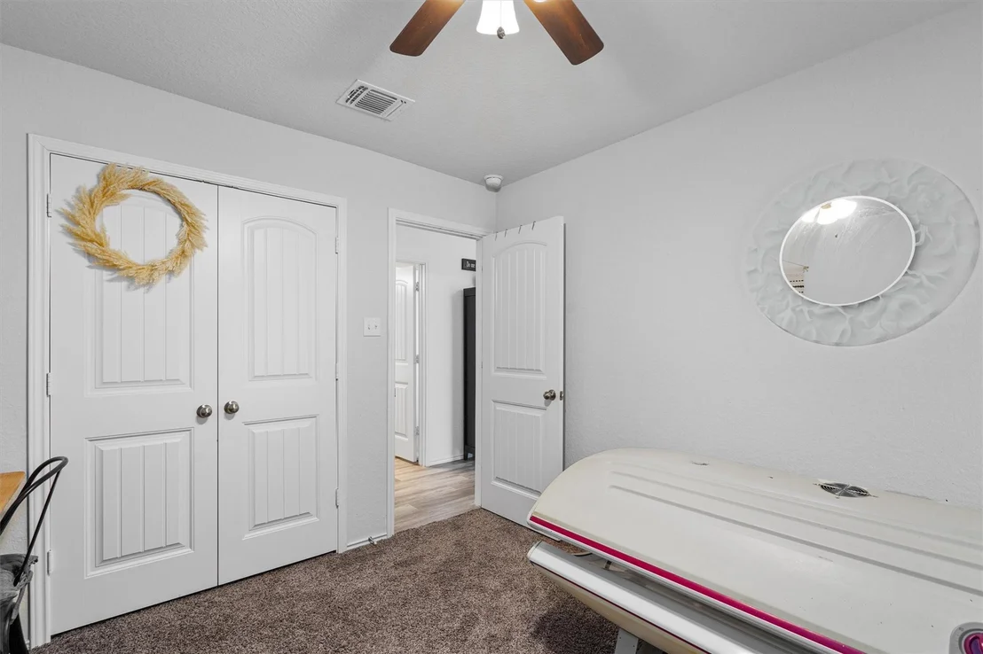 Photo of 138 Beth Ann LOOP