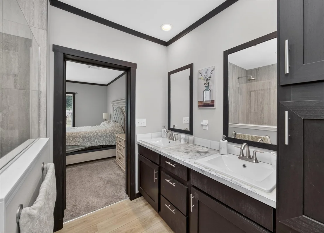 Photo of 1106 Hi Line DR