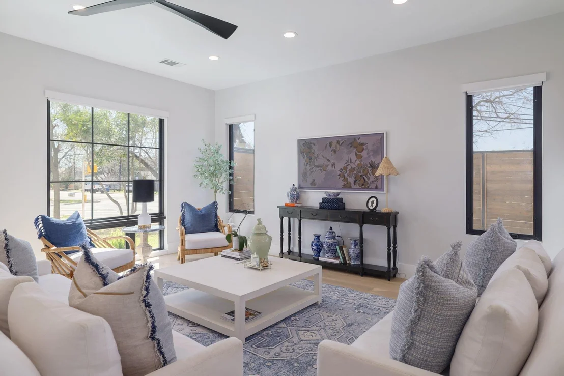 Photo of 2404 Hancock DR