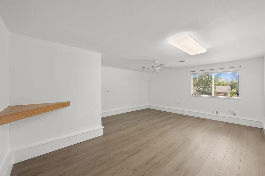 Photo of 900 Austin Highlands BLVD