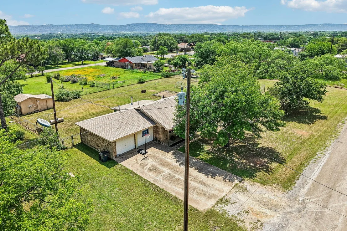 Photo of 115 Mountain View DR
