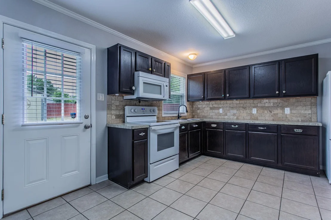 Photo of 102 Circle DR