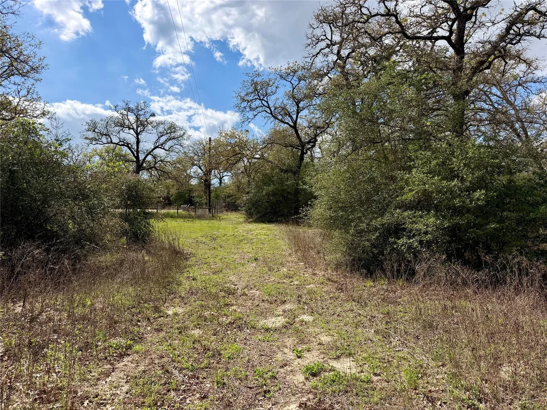 Photo of 3950 Private Road 2015